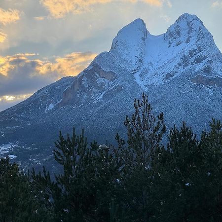 La Cara Nord , Alojamiento Turistico ,Saldes, A Los Pies Del Pedraforca, Apartamento Exterior photo